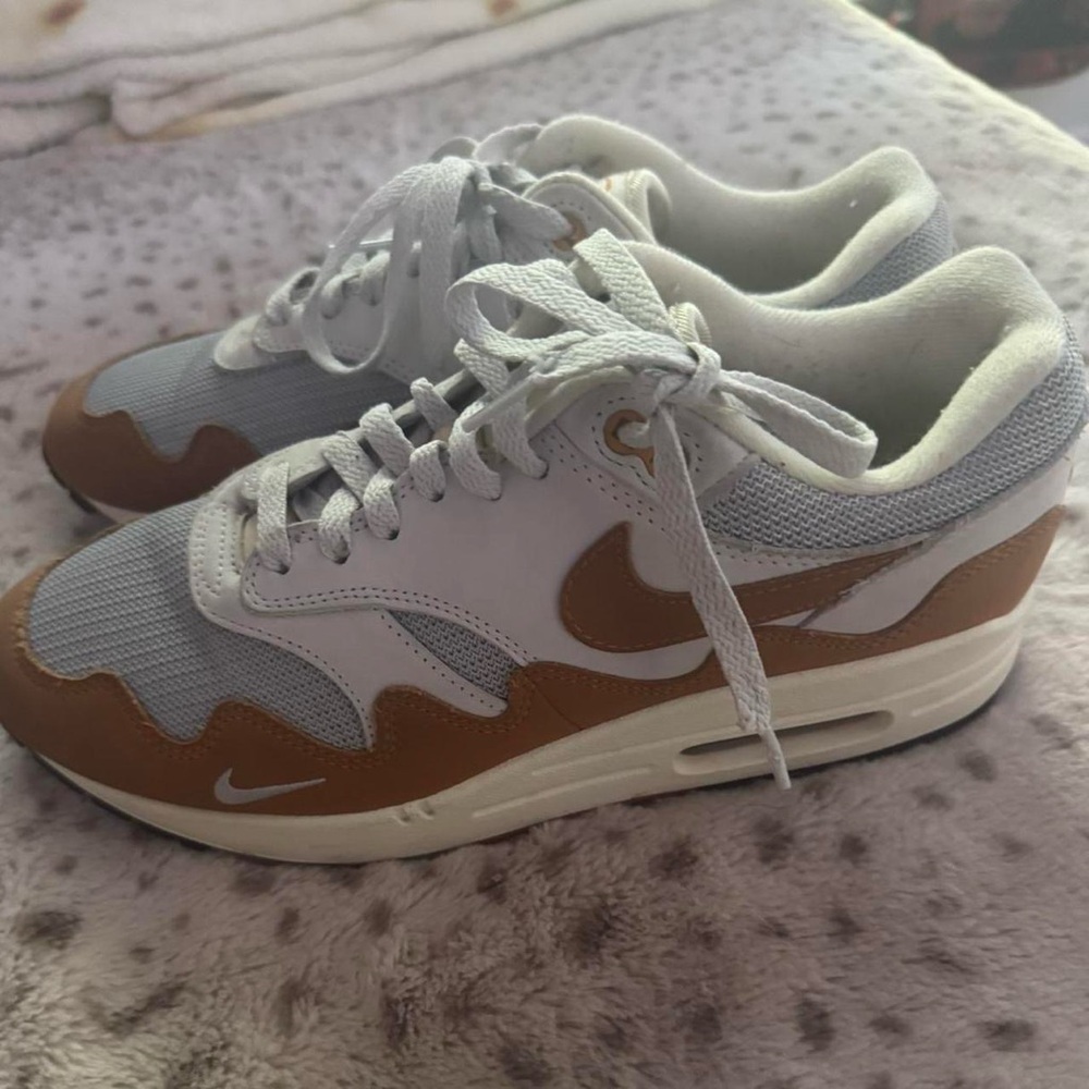 Patta X Nike Air Max 1 Monarch shoes size 10